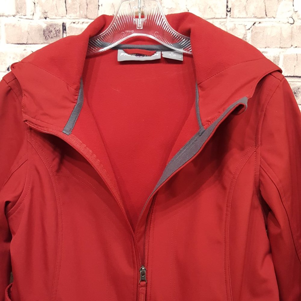 Free Tech Jacket Lined Hooded Red Size Medium 8-10 - Picture 4 of 13